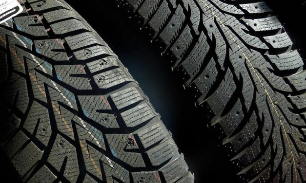 Choosing the Right Compound: All-Season vs. Performance Tyres for UAE Conditions