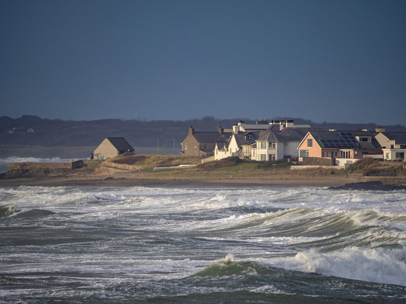 Coastal Home near the ocean