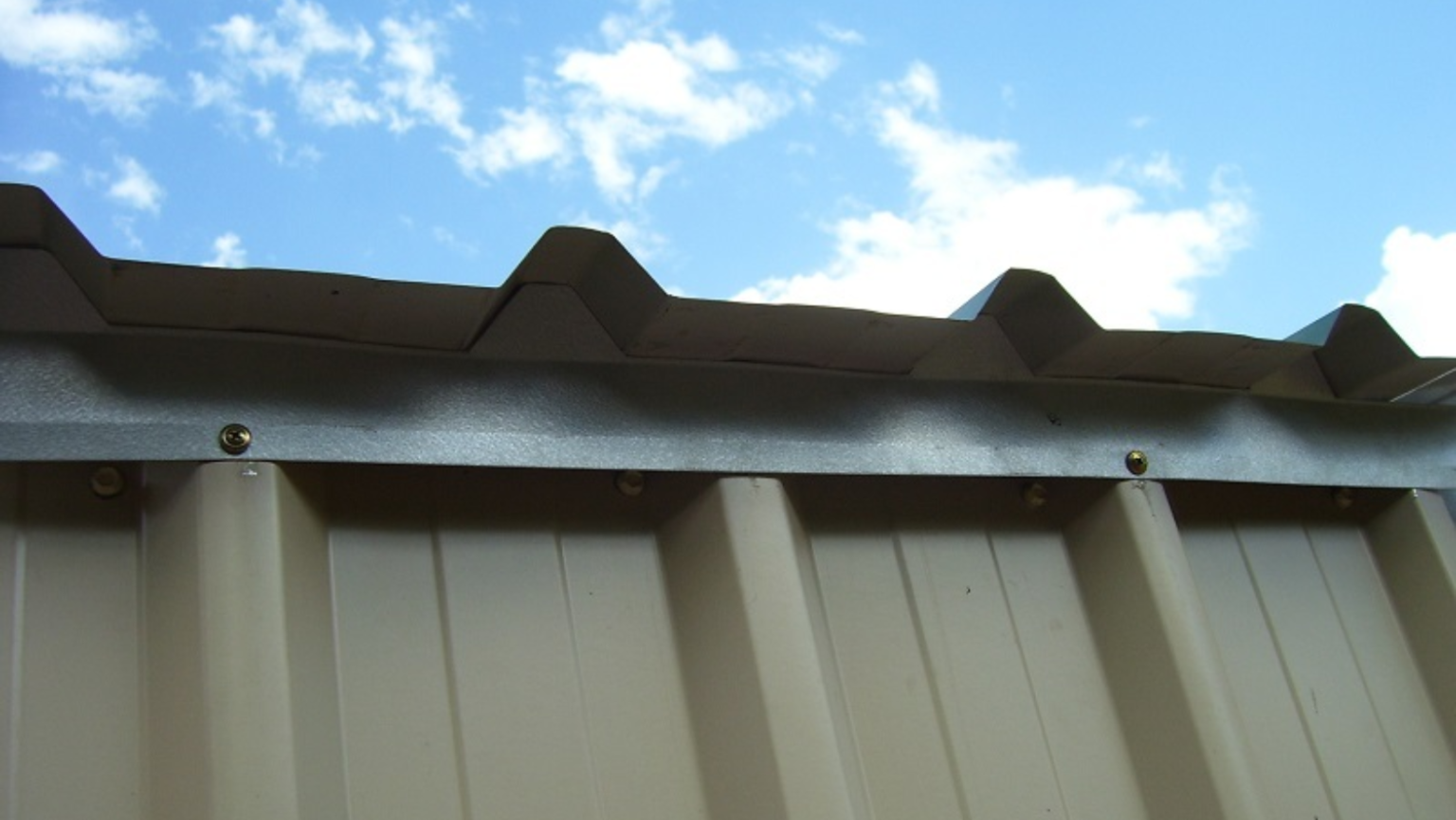 Verman Proof Vermin-Proof Steel Sheds: Seal Gaps from Base to Roof