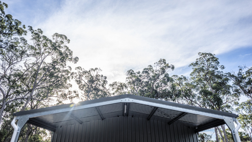 steel shed roof showing the brackets