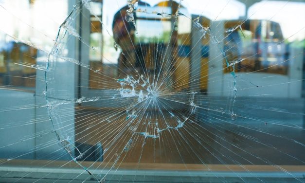 How Can Cracked Glass Be Repaired Quickly and Safely at Home?
