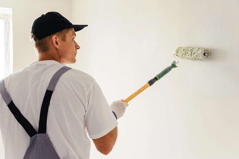 Painting walls and ceilings