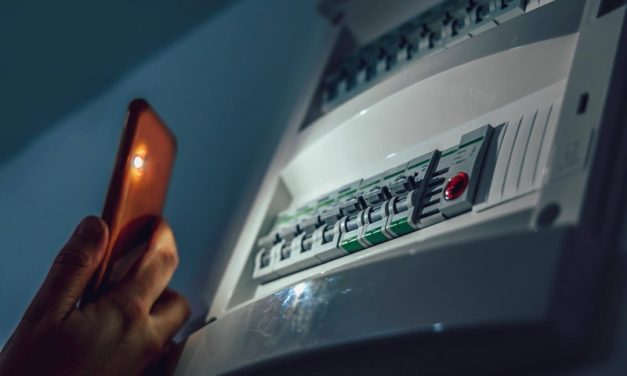 What to Do If You Suddenly Lose Power in Your Home