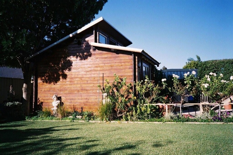 Modern Backyard Wooden Studio and Garden