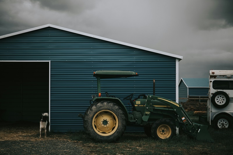Photo of Green Tractor