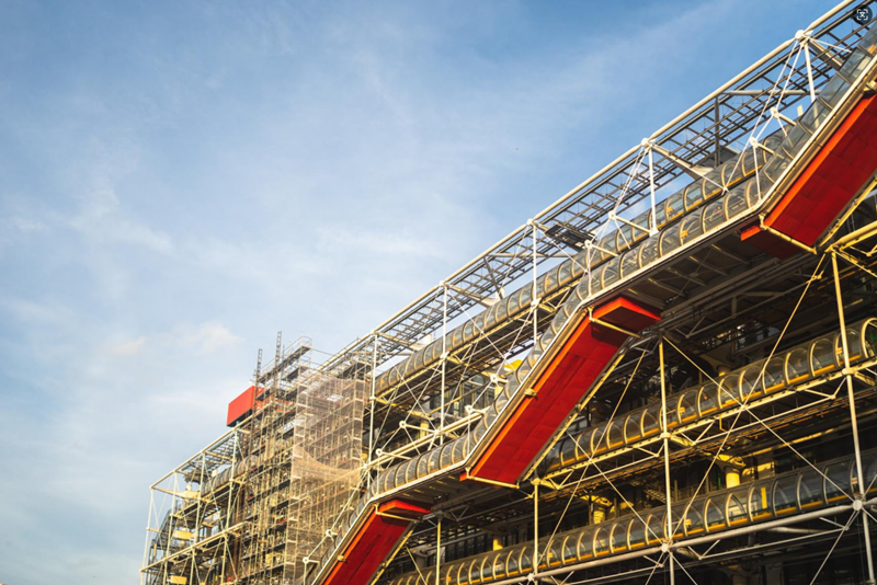 The High-Tech Architecture of Centre Pompidou The High-Tech Architecture of Centre Pompidou