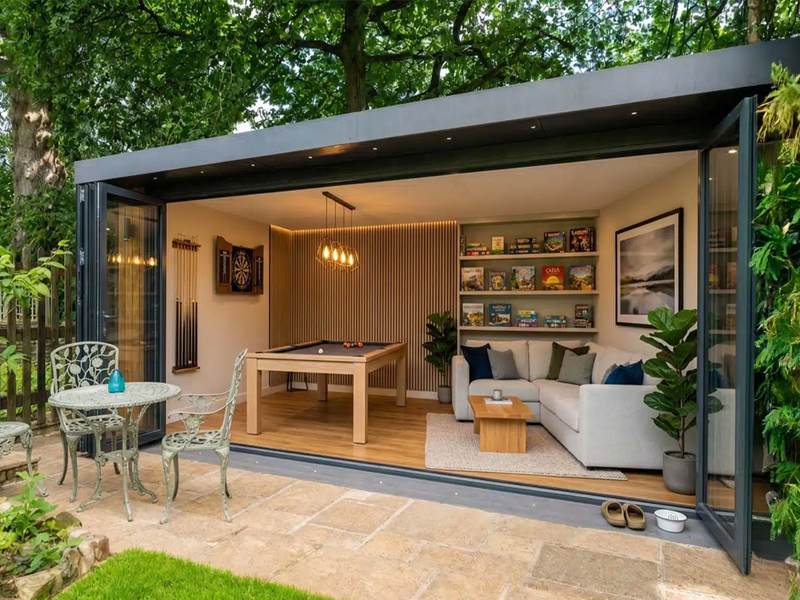 garden games room